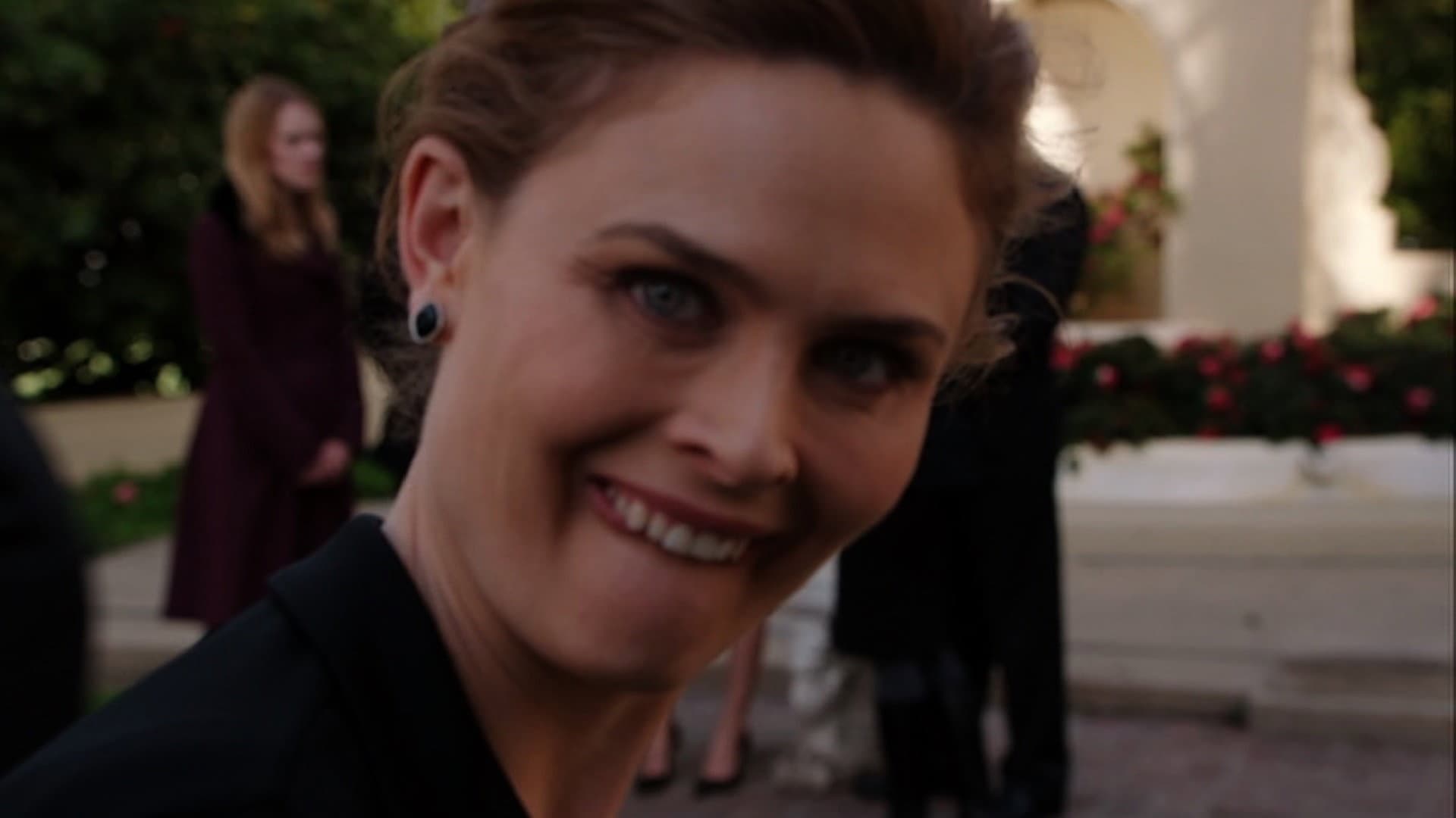 Gag Reel - Season 9